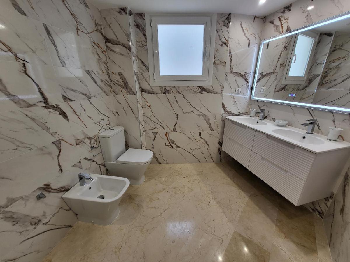شقة Marbella Edificio Puerto Azul المظهر الخارجي الصورة