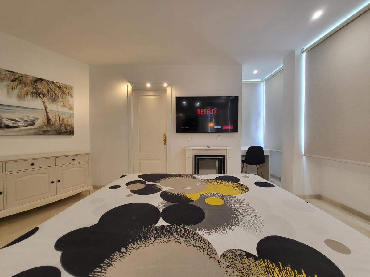 شقة Marbella Edificio Puerto Azul المظهر الخارجي الصورة