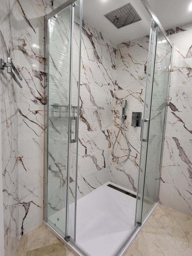 شقة Marbella Edificio Puerto Azul المظهر الخارجي الصورة